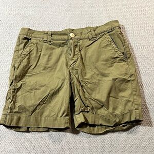 Massimo Dutti Olive Green Khaki Womens Cargo Shorts Casual Fit Size 4 EUC